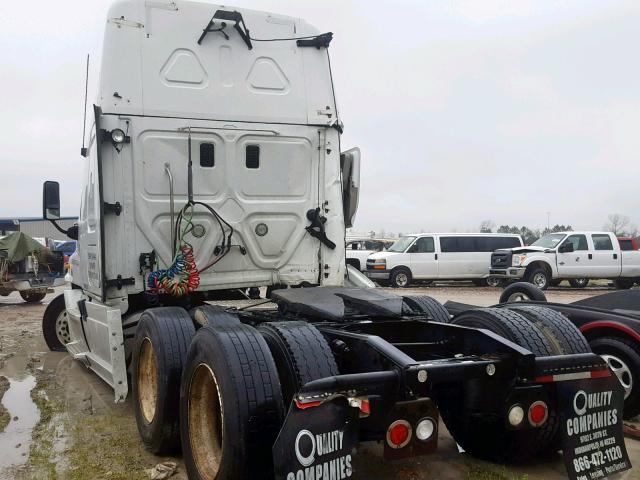 1FUJGLDR7DSBU2300 - 2013 FREIGHTLINER CASCADIA 1 WHITE photo 3