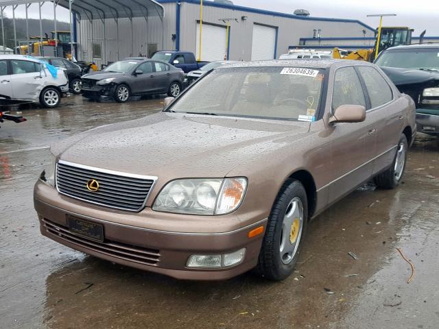 JT8BH28F9W0132493 - 1998 LEXUS LS 400 GOLD photo 2