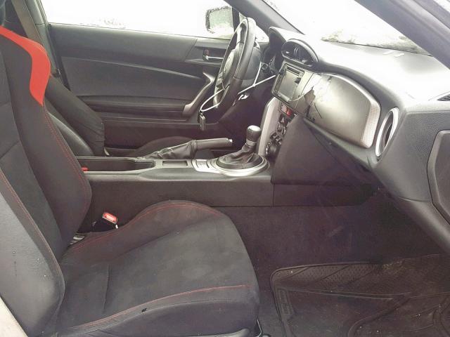 JF1ZNAA15D2733750 - 2013 TOYOTA SCION FR-S SILVER photo 5