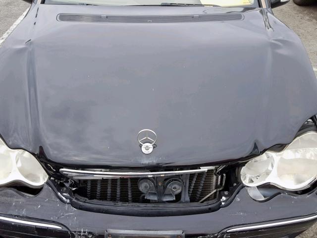 WDBRF64JX5F588892 - 2005 MERCEDES-BENZ C 320 BLACK photo 7