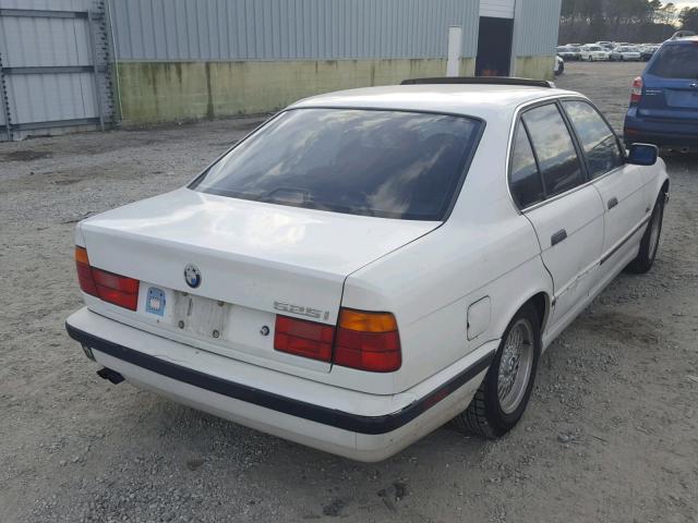 WBAHD632XSGK80931 - 1995 BMW 525 I AUTO WHITE photo 4
