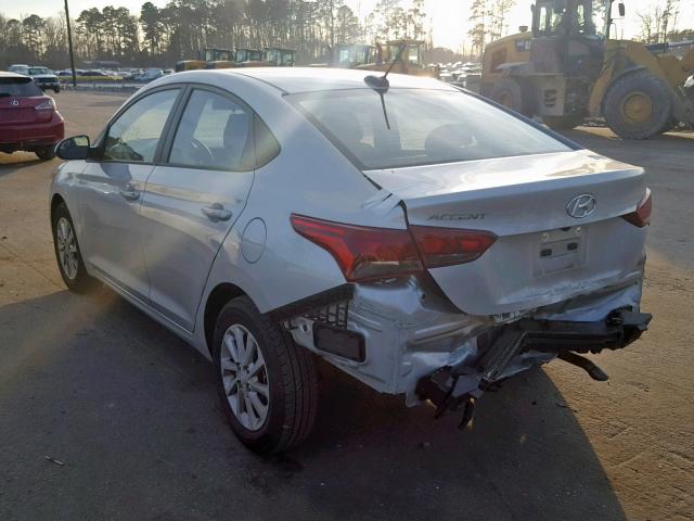 3KPC24A31JE026767 - 2018 HYUNDAI ACCENT SEL SILVER photo 3