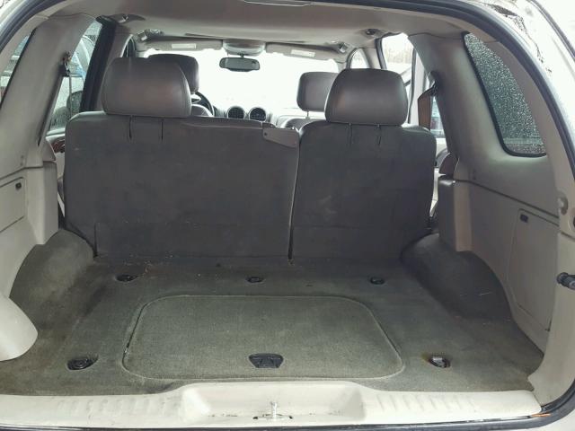 1GKDT13S042340372 - 2004 GMC ENVOY SILVER photo 9