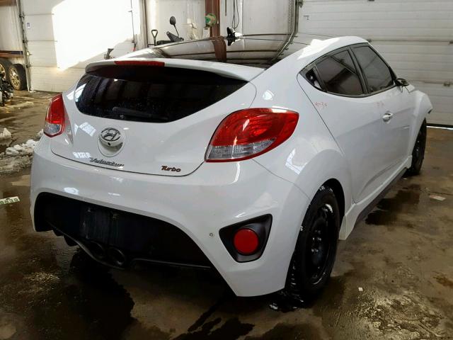 KMHTC6AE5GU297556 - 2016 HYUNDAI VELOSTER T WHITE photo 4