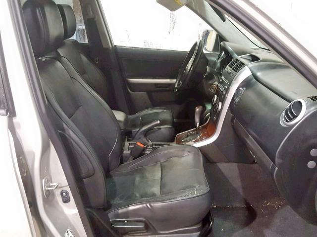 JS3TE947264104986 - 2006 SUZUKI GRAND VITA SILVER photo 5