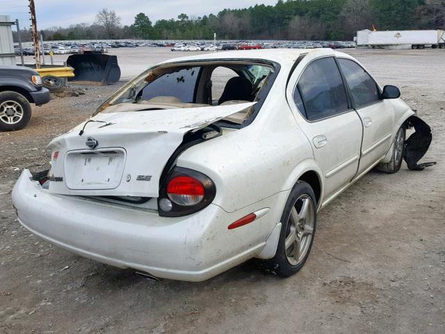 JN1CA31D51T830182 - 2001 NISSAN MAXIMA GXE WHITE photo 4