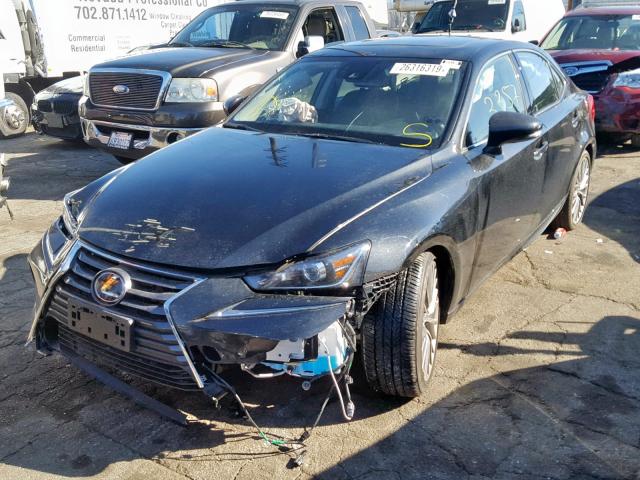 JTHBA1D22J5083599 - 2018 LEXUS IS 300 BLACK photo 2