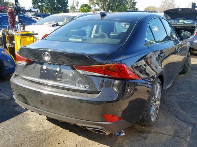 JTHBA1D22J5083599 - 2018 LEXUS IS 300 BLACK photo 4