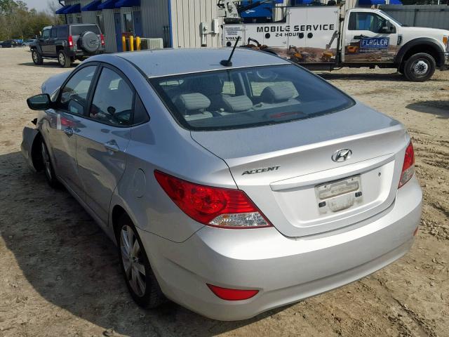 KMHCU4AE3DU306736 - 2013 HYUNDAI ACCENT GLS SILVER photo 3