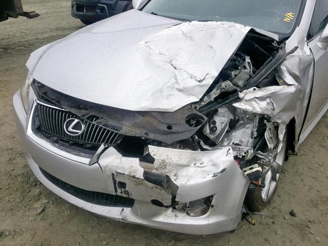 JTHBE262495021852 - 2009 LEXUS IS 350 SILVER photo 9