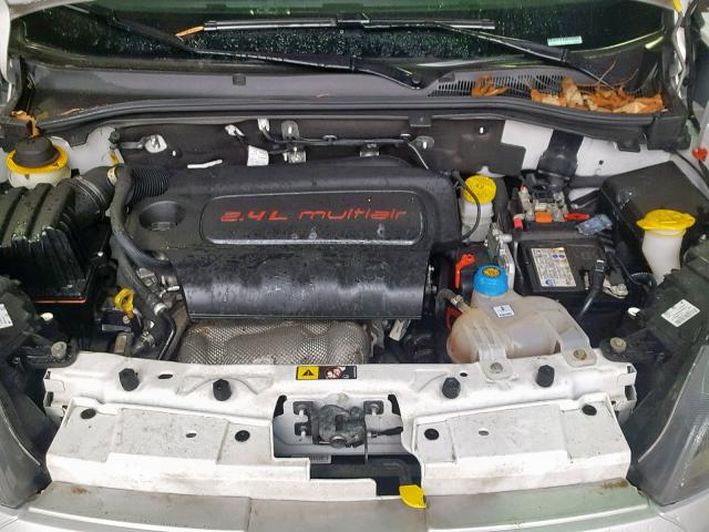 ZFBERFBT4G6C18624 - 2016 RAM PROMASTER 白色 照片 7