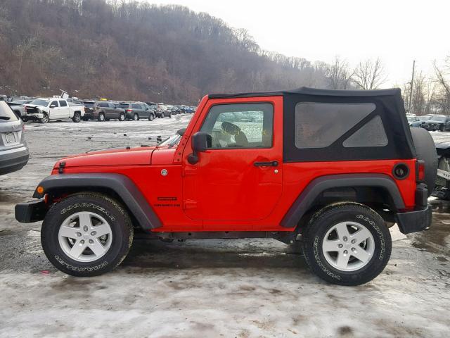 1C4AJWAG8HL725582 - 2017 JEEP WRANGLER S RED photo 9