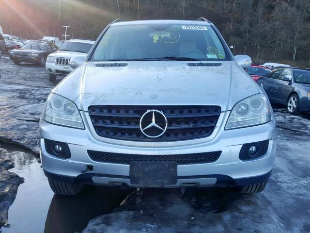 4JGBB86E16A092285 - 2006 MERCEDES-BENZ ML 350 SILVER photo 9