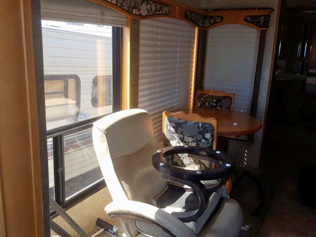 1RF43464362039696 - 2006 ROADMASTER RAIL MONOCOQUE Світло-коричневий фото 6