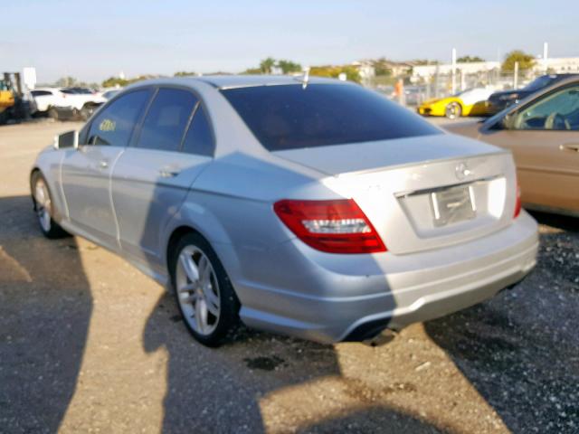 WDDGF4HB7CR213267 - 2012 MERCEDES-BENZ C 250 SILVER photo 3