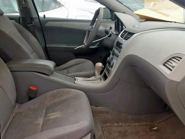 1G1ZA5E19BF110976 - 2011 CHEVROLET MALIBU LS SILVER photo 5