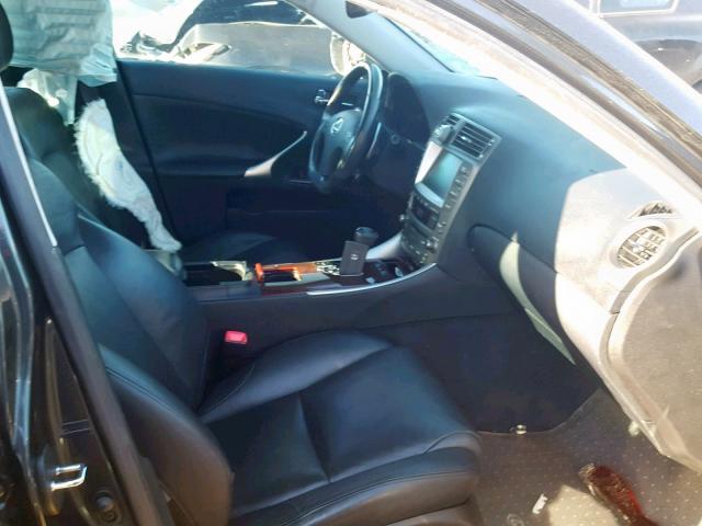 JTHBE262965006629 - 2006 LEXUS IS 350 BLUE photo 5