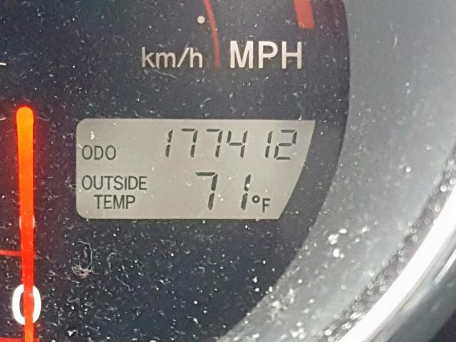 2T1KR32E15C460922 - 2005 TOYOTA MATRIX 银色 照片 8