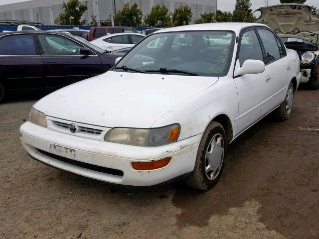 1NXBB02E9TZ422501 - 1996 TOYOTA COROLLA DX WHITE photo 2