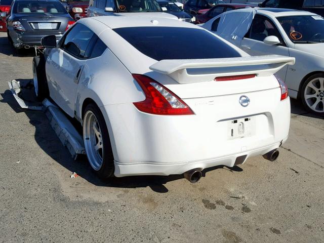 JN1AZ44E89M401439 - 2009 NISSAN 370Z WHITE photo 3