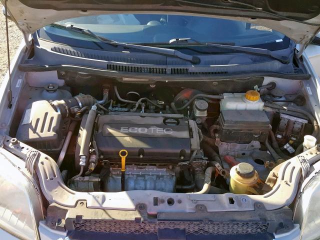 KL1TD5DE3AB050022 - 2010 CHEVROLET AVEO LS SILVER photo 7