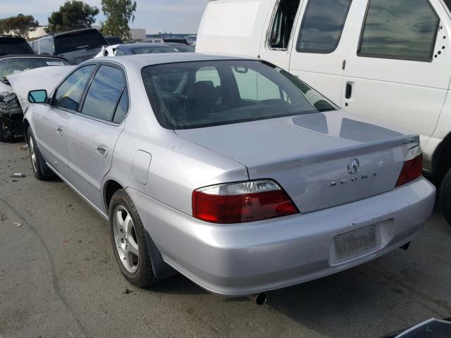 19UUA56613A011192 - 2003 ACURA 3.2TL SILVER photo 3