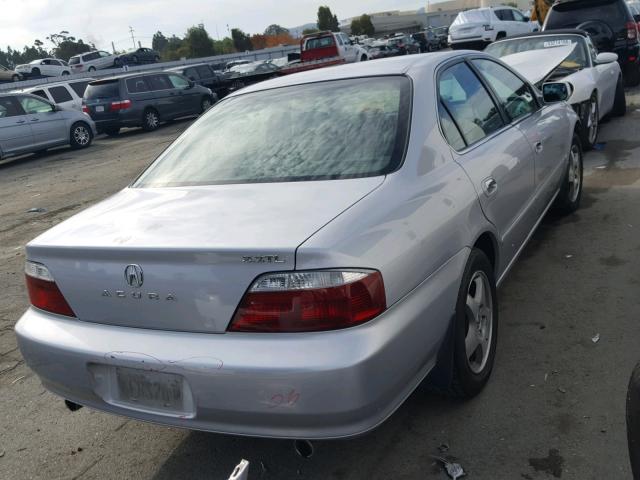 19UUA56613A011192 - 2003 ACURA 3.2TL SILVER photo 4