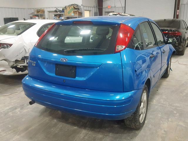 1FAHP37N17W190387 - 2007 FORD FOCUS ZX5 BLUE photo 4