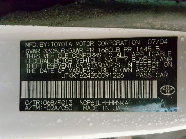 JTKKT624250091226 - 2005 TOYOTA SCION XA WHITE photo 10