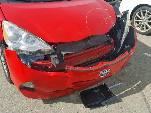 JTDKDTB37E1060963 - 2014 TOYOTA PRIUS C RED photo 9