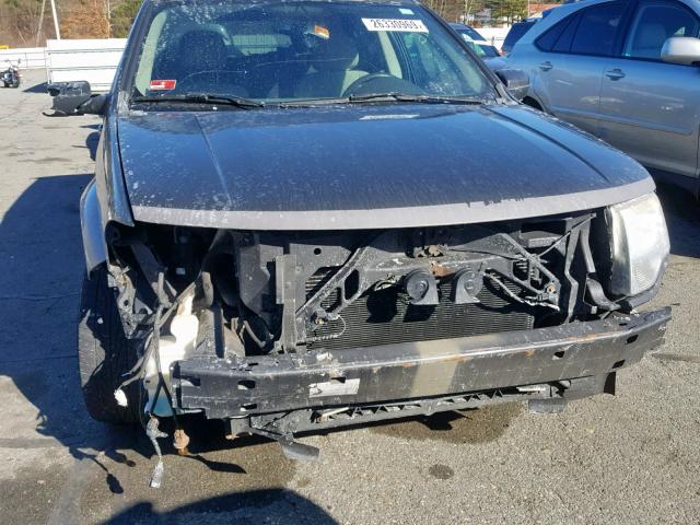 1FMDK02W08GA24438 - 2008 FORD TAURUS X S GRAY photo 9