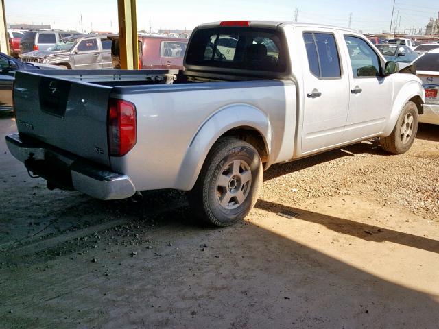 1N6AD09U58C409925 - 2008 NISSAN FRONTIER C SILVER photo 4