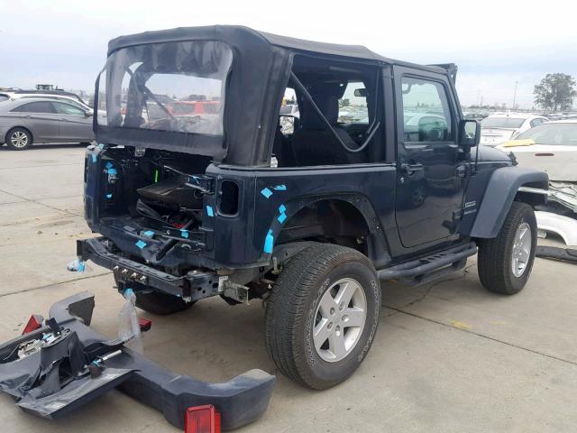 1C4AJWAG3HL540131 - 2017 JEEP WRANGLER S GRAY photo 4