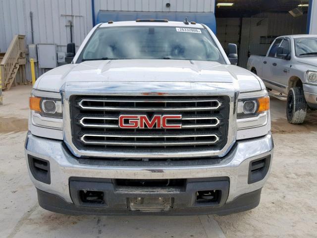 1GD421C88FF683022 - 2015 GMC SIERRA K35 WHITE photo 9