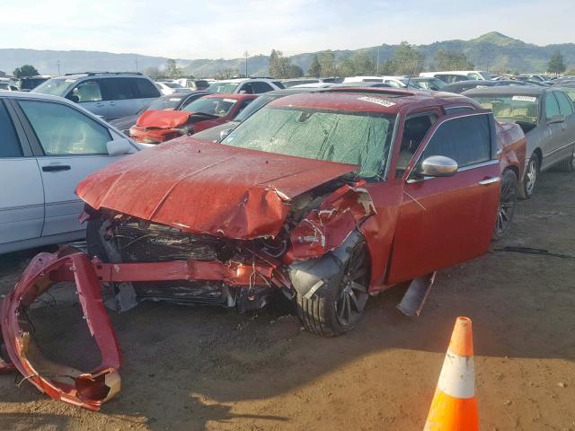 2C3KA63H48H158928 - 2008 CHRYSLER 300C RED photo 2