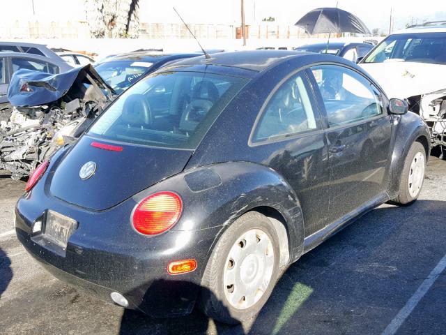 3VWCD21C81M444390 - 2001 VOLKSWAGEN NEW BEETLE Schwarz Foto 4