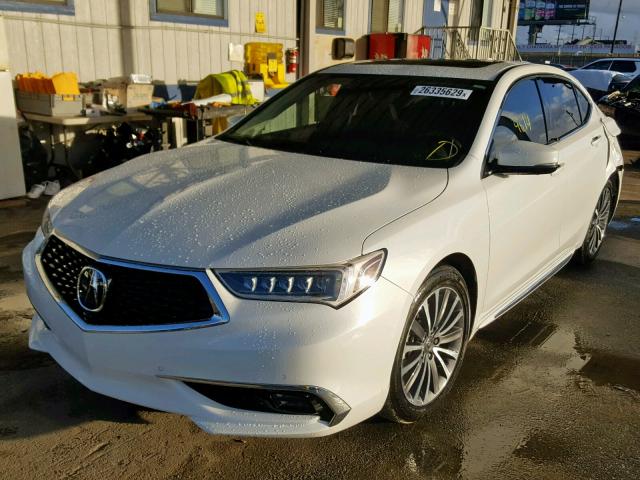19UUB2F79JA010289 - 2018 ACURA TLX ADVANC WHITE photo 2