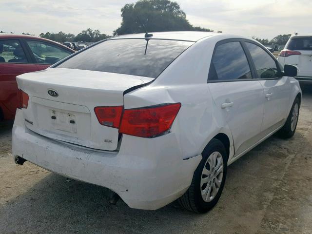 KNAFU4A27A5147830 - 2010 KIA FORTE EX WHITE photo 4