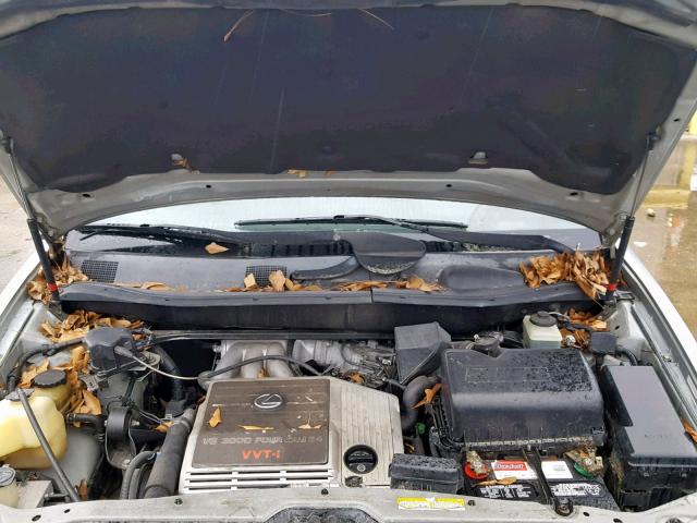 JT6GF10U6Y0056162 - 2000 LEXUS RX 300 SILVER photo 7