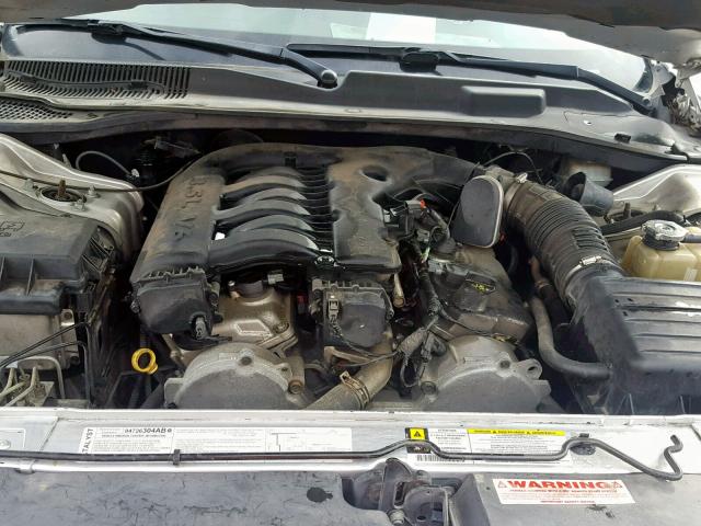 2D4FV47V26H166516 - 2006 DODGE MAGNUM SXT SILVER photo 7