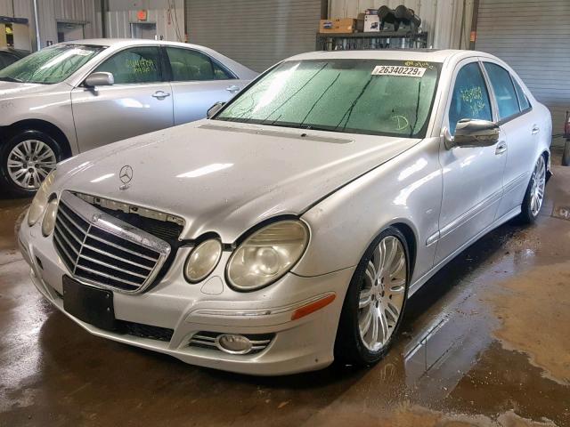 WDBUF72X17B079842 - 2007 MERCEDES-BENZ E 550 SILVER photo 2