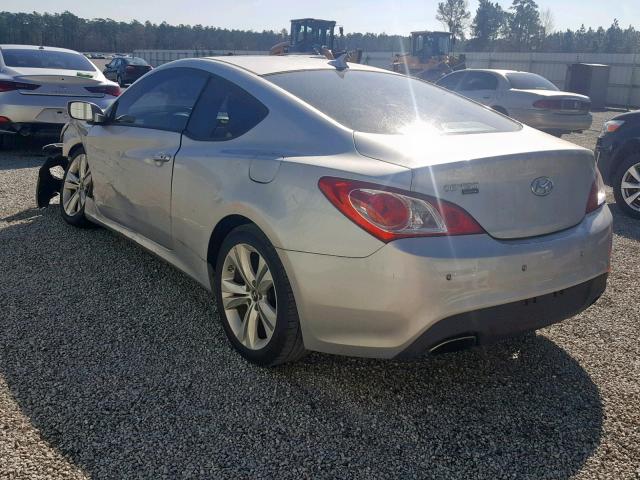 KMHHU6KH3AU010105 - 2010 HYUNDAI GENESIS CO SILVER photo 3