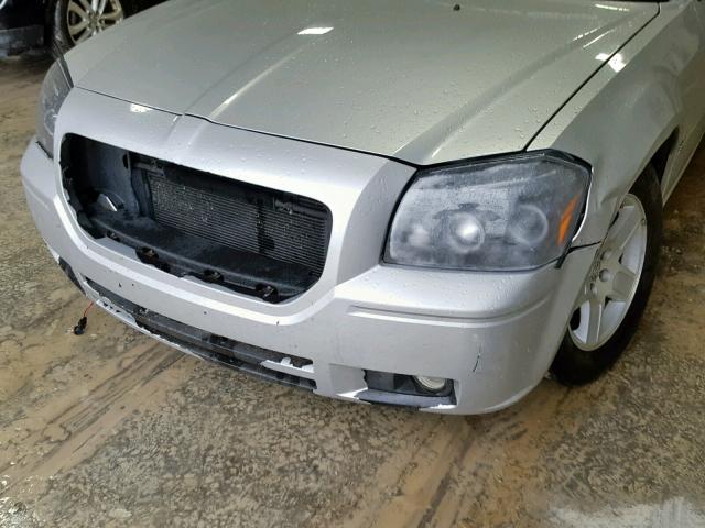 2D4FV47VX6H343734 - 2006 DODGE MAGNUM SXT SILVER photo 9