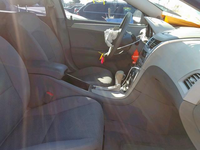 1G1ZA5E02CF387705 - 2012 CHEVROLET MALIBU LS SILVER photo 5