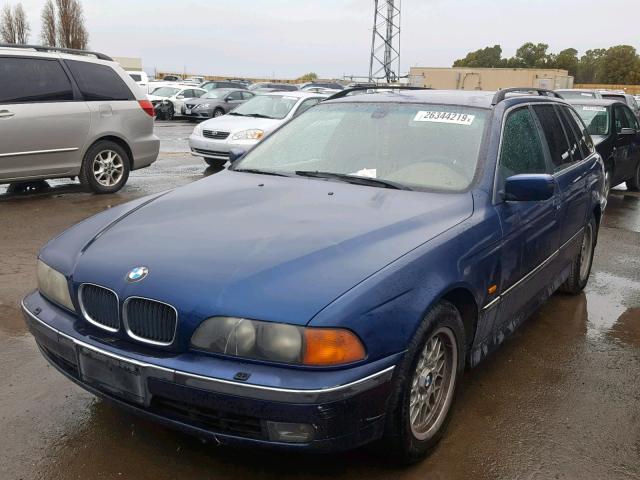 WBADP6340YBV65098 - 2000 BMW 528 IT AUT BLUE photo 2