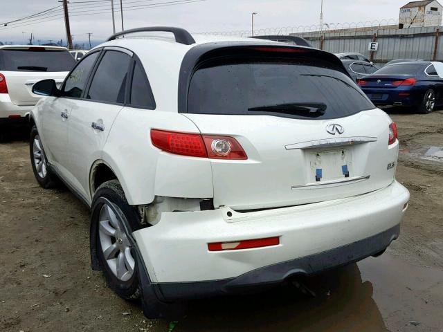 JNRAS08W84X217509 - 2004 INFINITI FX35 WHITE photo 3