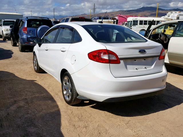 3FADP4AJXDM226633 - 2013 FORD FIESTA S WHITE photo 3