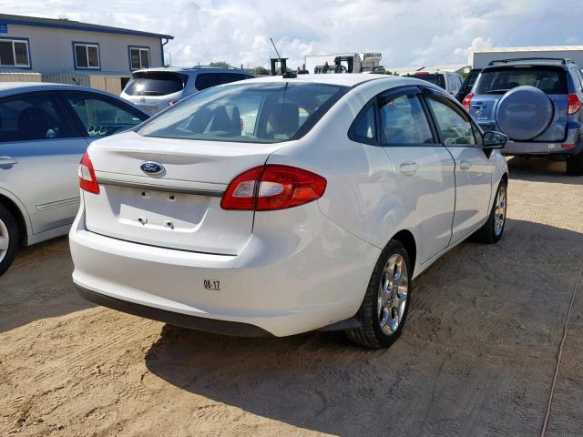 3FADP4AJXDM226633 - 2013 FORD FIESTA S WHITE photo 4