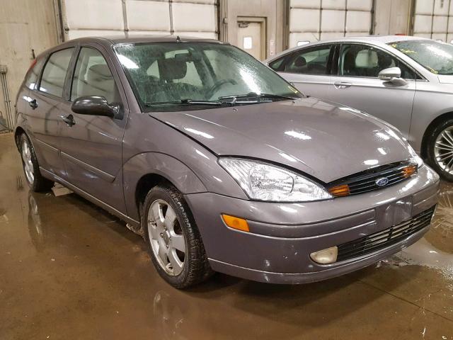 3FAFP37342R229507 - 2002 FORD FOCUS ZX5 GRAY photo 1