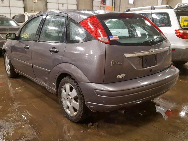 3FAFP37342R229507 - 2002 FORD FOCUS ZX5 GRAY photo 3